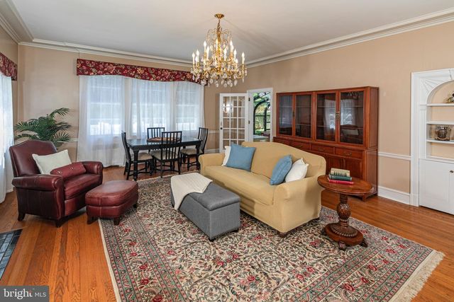 15 W LONG DR, Lawrenceville, NJ 08648