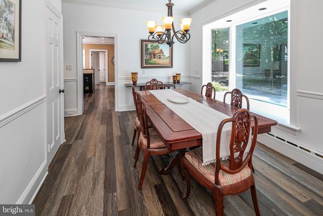 15 W LONG DR, Lawrenceville, NJ 08648