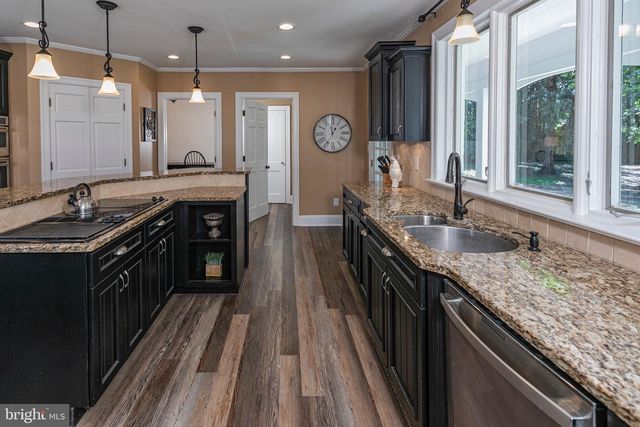 15 W LONG DR, Lawrenceville, NJ 08648