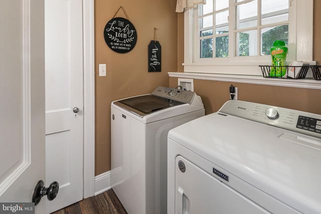 15 W LONG DR, Lawrenceville, NJ 08648