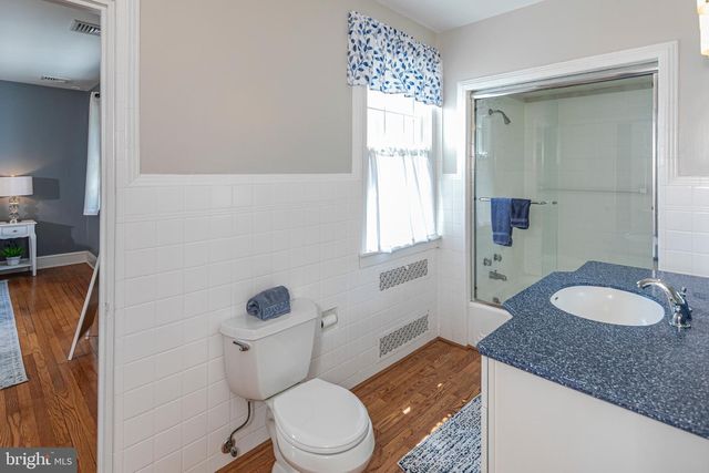 15 W LONG DR, Lawrenceville, NJ 08648