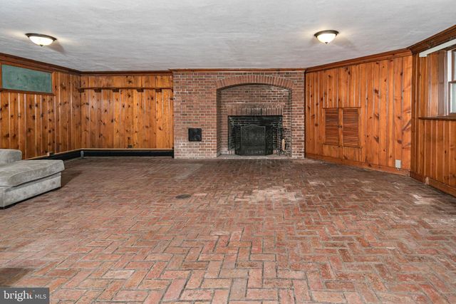 15 W LONG DR, Lawrenceville, NJ 08648