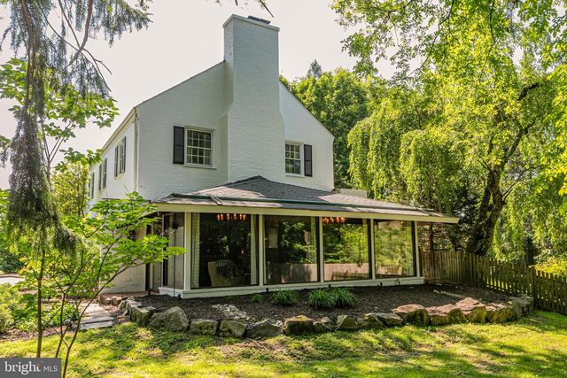 15 W LONG DR, Lawrenceville, NJ 08648