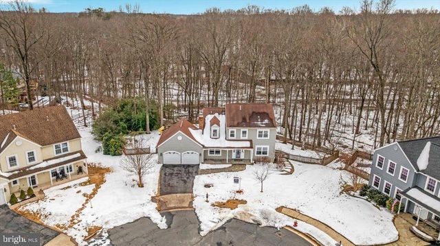 904 OLD RIVER WAY CT, Sterling, VA 20164