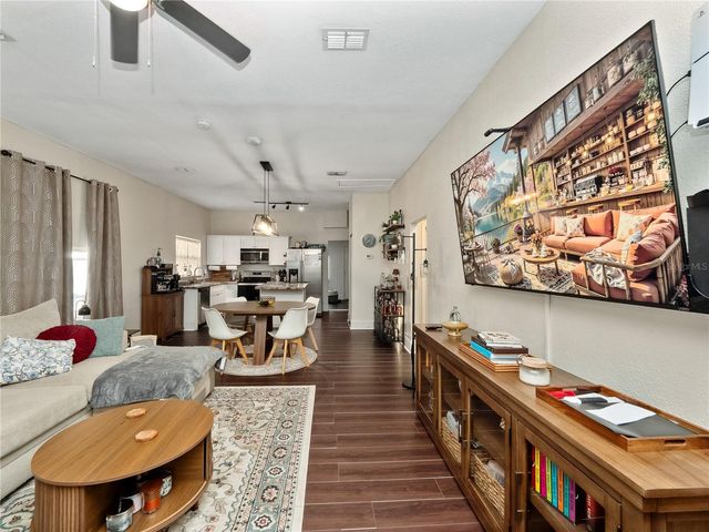 1208 W 10TH STREET, Sanford, FL 32771