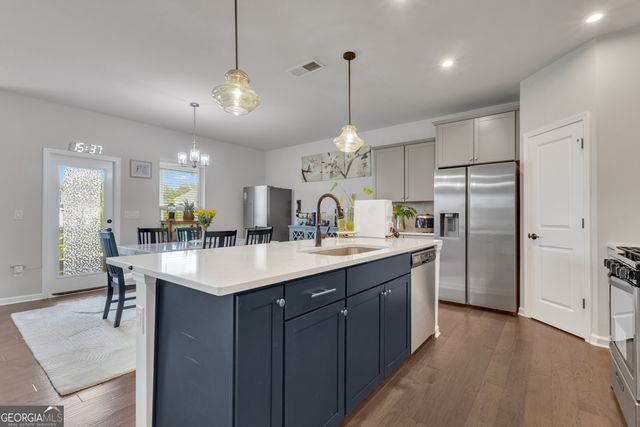 610 Napier Pass, Peachtree City, GA 30269