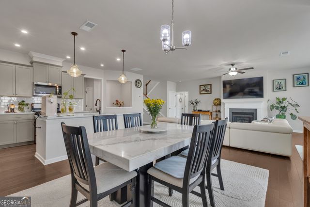 610 Napier Pass, Peachtree City, GA 30269