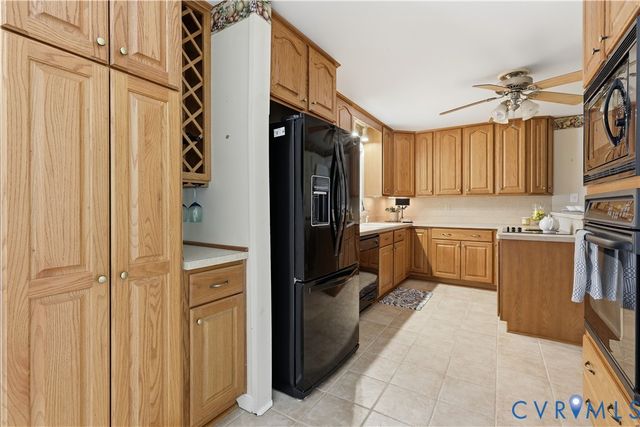 1610 Reams Rd, Powhatan, VA 23139