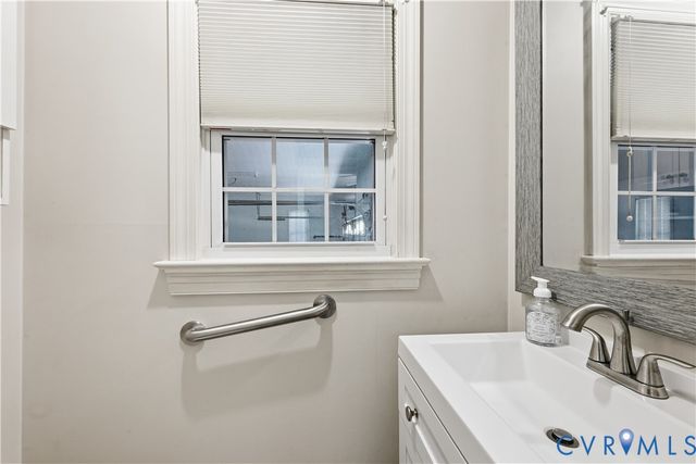 1610 Reams Rd, Powhatan, VA 23139