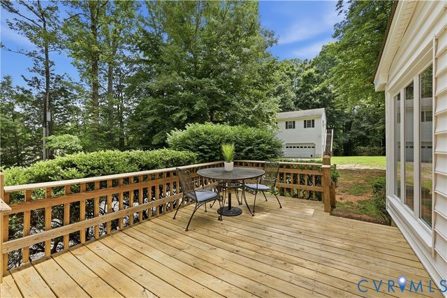 1610 Reams Rd, Powhatan, VA 23139