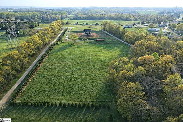 1080 Mcswain Road, Chesnee, SC 29323