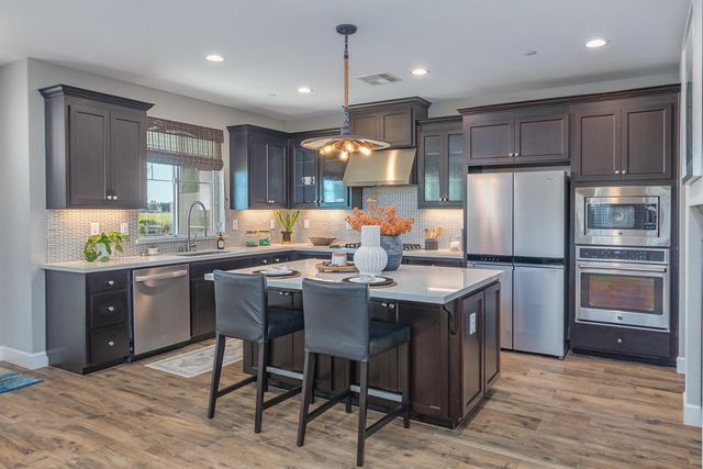 1821 Cannery Loop, Davis, CA 95616