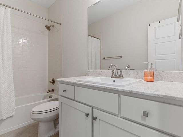 12953 Wimbledon Way, Farmers Branch, TX 75234