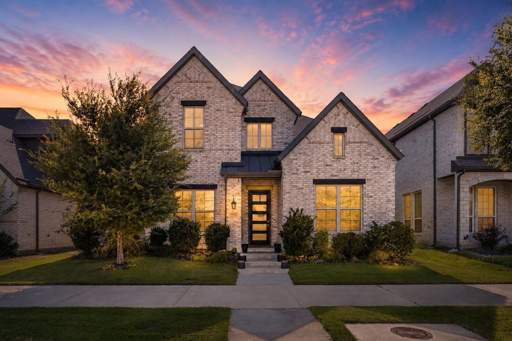 12953 Wimbledon Way, Farmers Branch, TX 75234