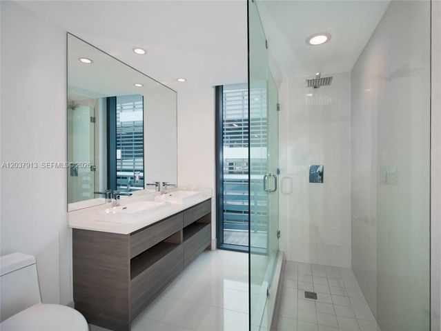 460 NE 28 Street 501, Miami, FL 33132