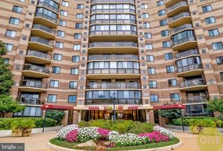 8370 GREENSBORO DR #126, Mclean, VA 22102