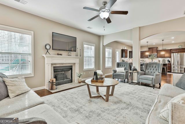 225 Briandwood Drive, Newnan, GA 30265