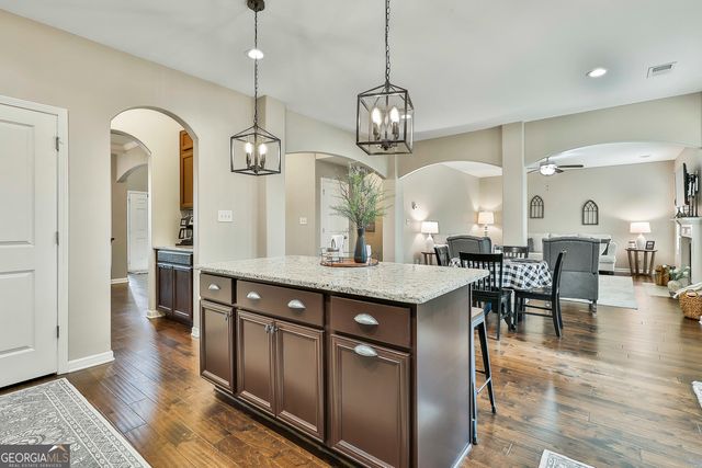 225 Briandwood Drive, Newnan, GA 30265