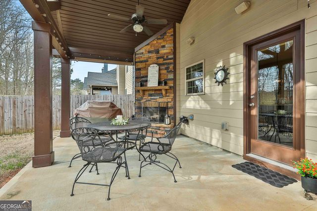 225 Briandwood Drive, Newnan, GA 30265