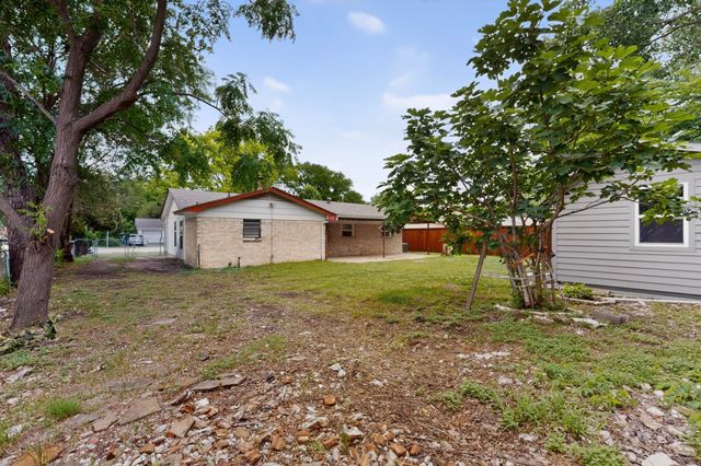 3002 Sandra Lane, Rowlett, TX 75088