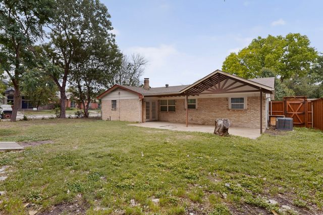 3002 Sandra Lane, Rowlett, TX 75088