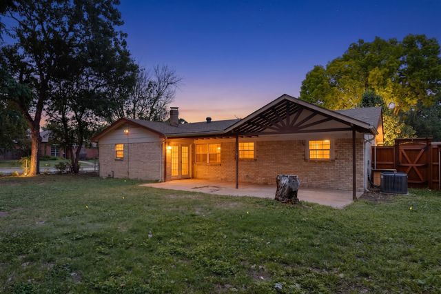 3002 Sandra Lane, Rowlett, TX 75088