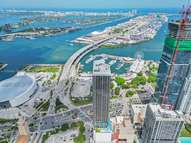 398 NE 5th St 3318, Miami, FL 33132