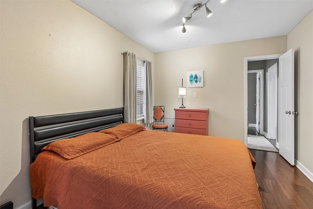 740 34th Street, Des Moines, IA 50312