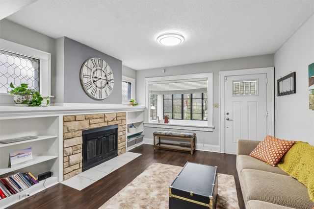 740 34th Street, Des Moines, IA 50312