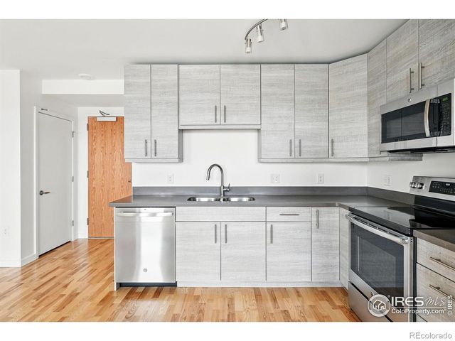 2835 W Parkside Place 305, Denver, CO 80221