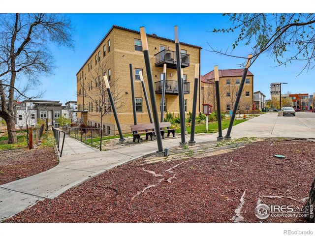 2835 W Parkside Place 305, Denver, CO 80221