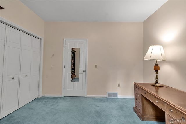 737 Mountain View Drive, Lewiston, NY 14092