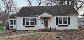 1128 W 7th Street, Ottawa, KS 66067