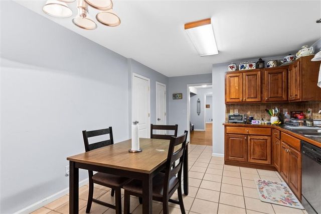 1039 Sammi Jo Lane, Dacula, GA 30019