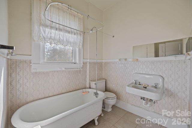 208 S Myrtle School Road, Gastonia, NC 28052