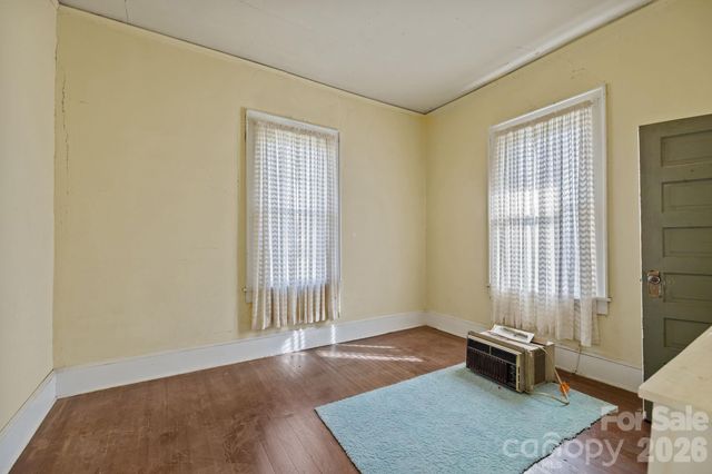 208 S Myrtle School Road, Gastonia, NC 28052