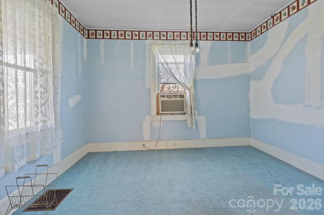 208 S Myrtle School Road, Gastonia, NC 28052