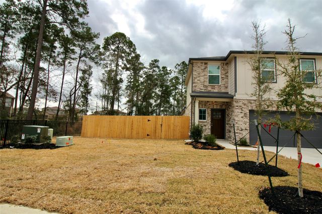 8511 Blueberry Ash Street, Magnolia, TX 77354