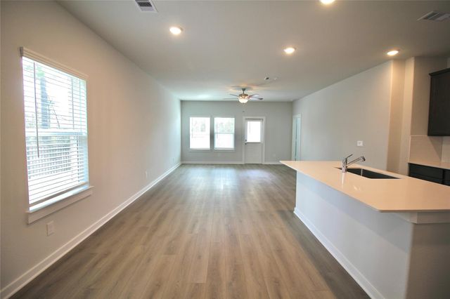 8511 Blueberry Ash Street, Magnolia, TX 77354