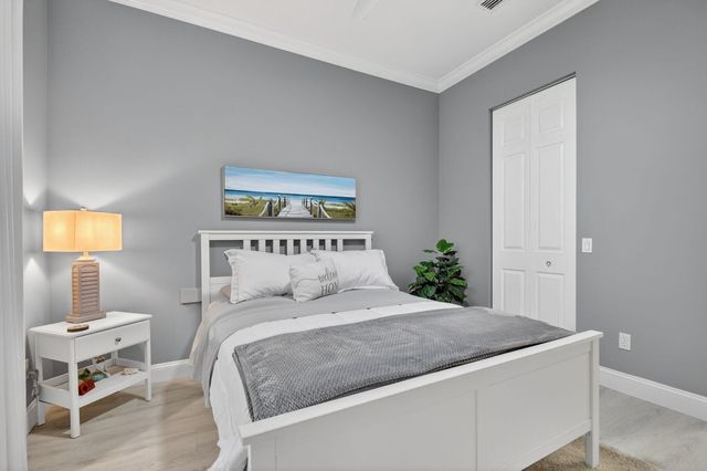 7821 Kingsley Palm Terrace, Lake Worth, FL 33467