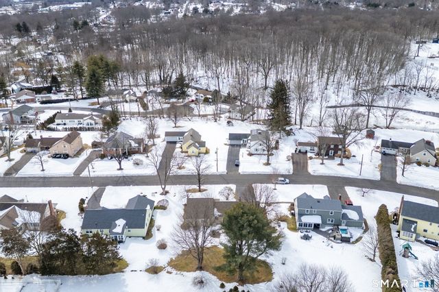 31 Ox Yoke Drive, Wethersfield, CT 06109