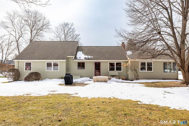 31 Ox Yoke Drive, Wethersfield, CT 06109