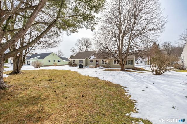 31 Ox Yoke Drive, Wethersfield, CT 06109