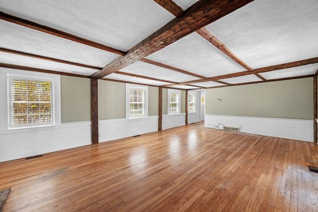 1 Chestnut St, North Reading, MA 01864