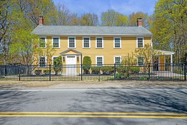 1 Chestnut St, North Reading, MA 01864