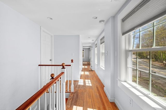 1 Chestnut St, North Reading, MA 01864