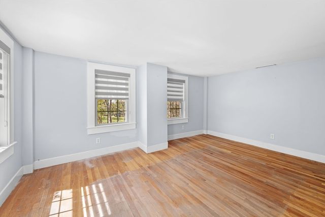 1 Chestnut St, North Reading, MA 01864
