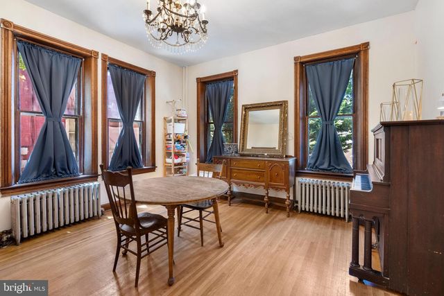 525 N LOCUST ST, Hagerstown, MD 21740