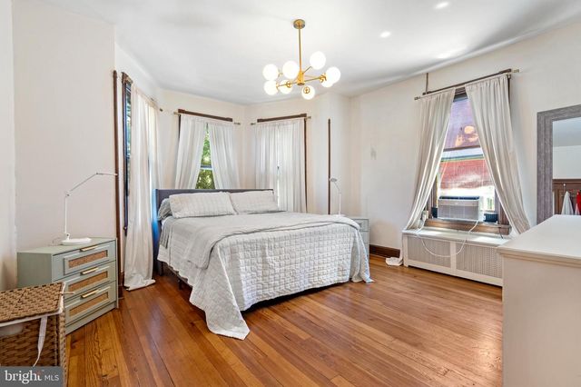 525 N LOCUST ST, Hagerstown, MD 21740
