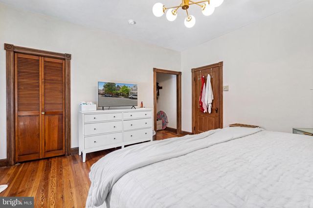 525 N LOCUST ST, Hagerstown, MD 21740
